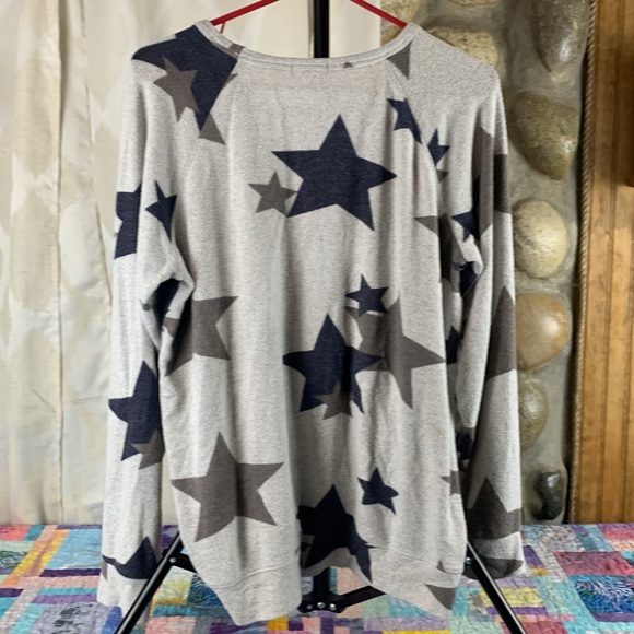 Buffalo Women’s Medium Sweater - Picture 4 of 7